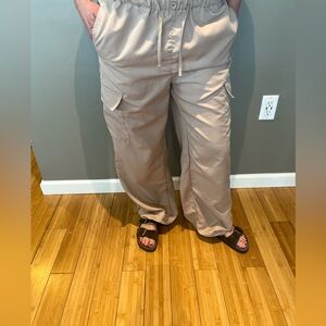 Women’a cargo/ parachute 5 pocket pants